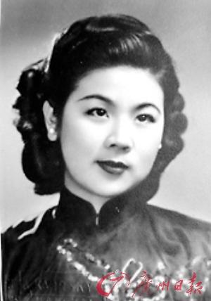 席六小姐席与时.jpg