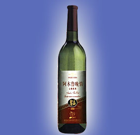 吉林野珍山葡萄酒-3.jpg