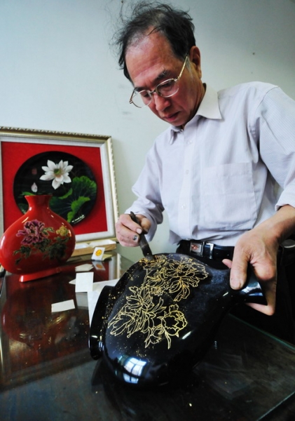 潘阳脱胎漆器-6.jpg