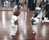 中国VS菲律宾.gif