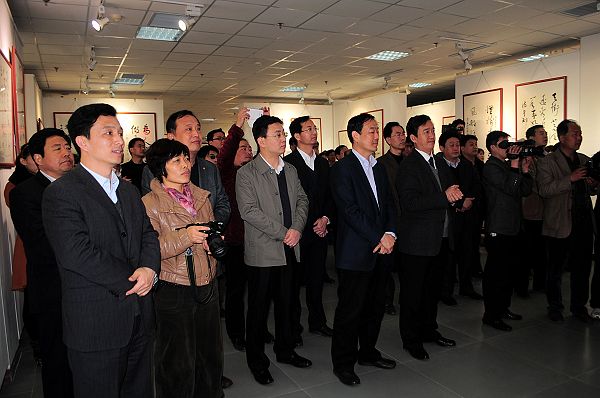 2013年3月18日，全国书法名家邀请展亮相首届鲁义姑孝义文化节 开展仪式现场。 (20).jpg