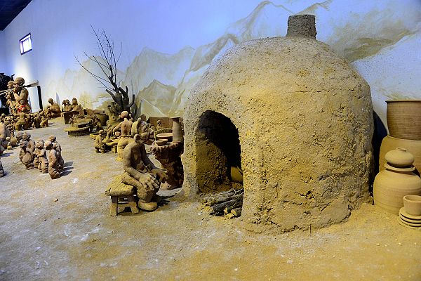 黄源黑陶艺术馆的展品