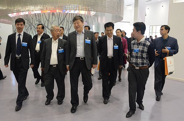 2014年4月24日，山东省企业文化学会会长办公会在青岛海尔集团公司召开
