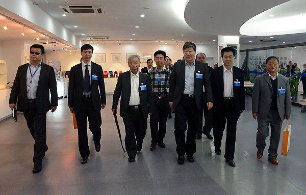 2014年4月24日，山东省企业文化学会会长办公会在青岛海尔集团公司召开