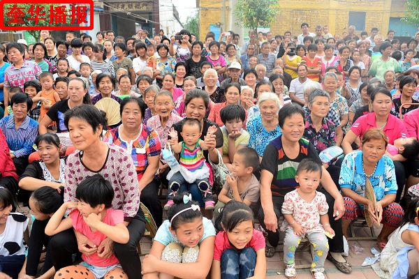 奎华播报：茌平广场舞农家女大“PK”之二