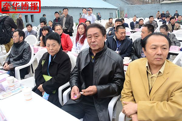 2014年11月1日，第三届醉一斗酒业储酒文化节开幕暨全国书画名家作品邀请展同时开展现场。 
