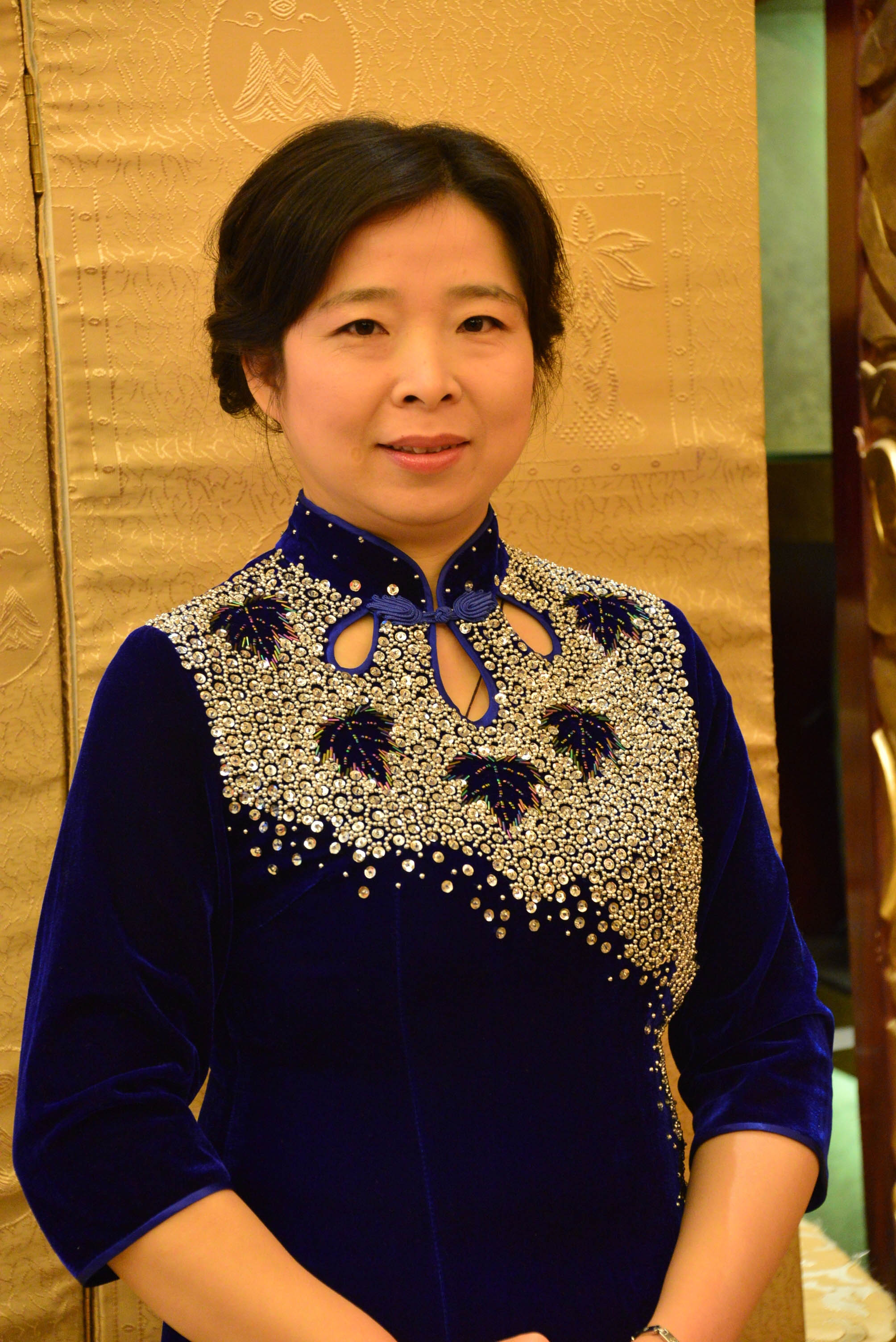 聊城女友旗袍俱乐部