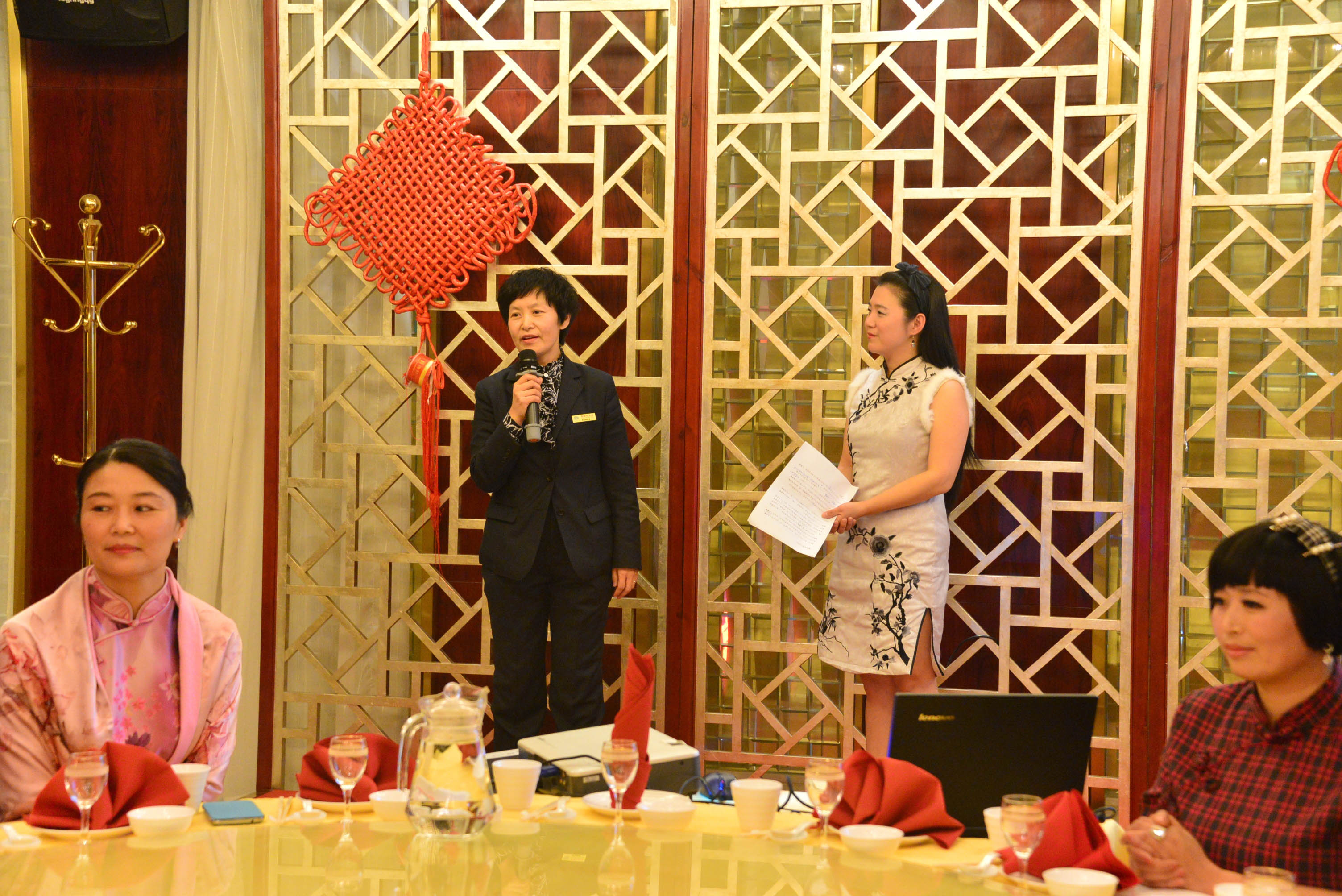 聊城女友旗袍俱乐部