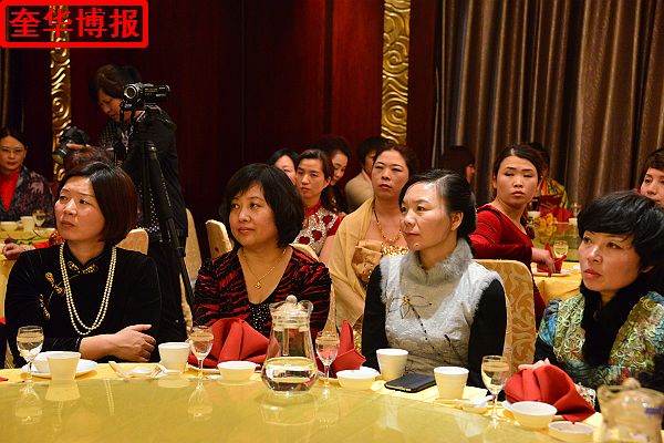 聊城女友旗袍俱乐部（奎华博报）