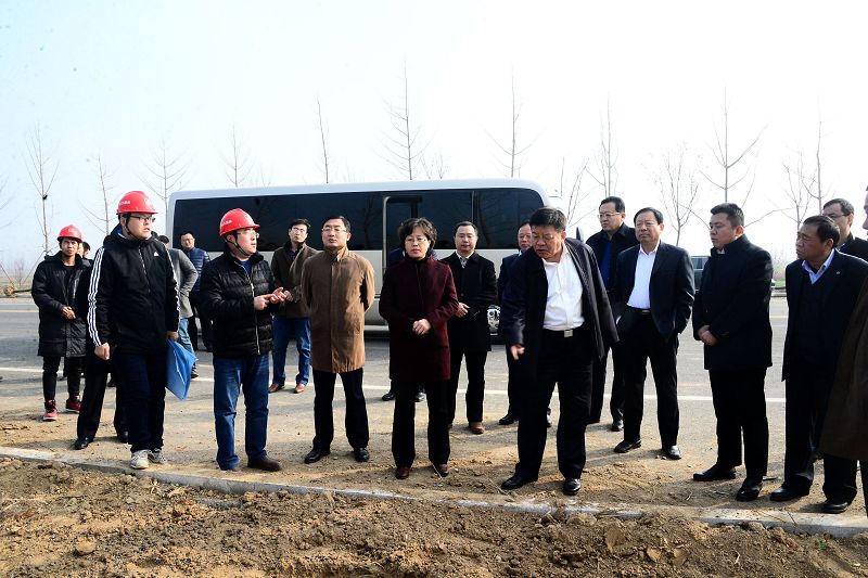 2017年11月20日，山东省聊城市政府副市长任晓旺会同市公路、交通及有关部门的领导，在.jpg