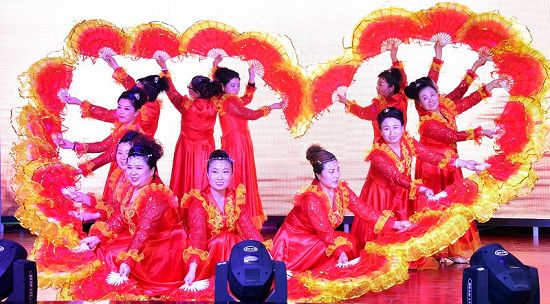 2017年12月29日，山东省茌平县振兴街道迎新年文艺演出现场 。 (24).JPG