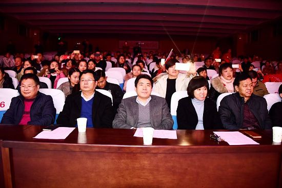街道党工委书记赵鹏，办事处主任刘成俊，党工委副书记张红霞，党工委纪委书记王健.JPG