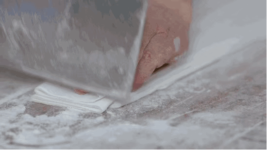BE5E085E-BAED-4FC4-8E3C-6280D88E6363.gif
