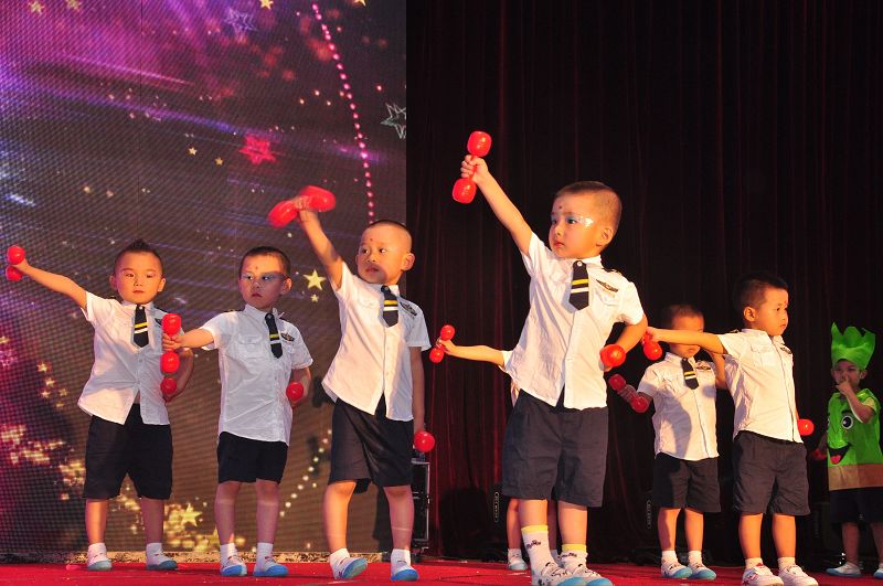 2018年6月1日，山东省茌平县新阳光幼儿园庆六一文艺演出现场。
