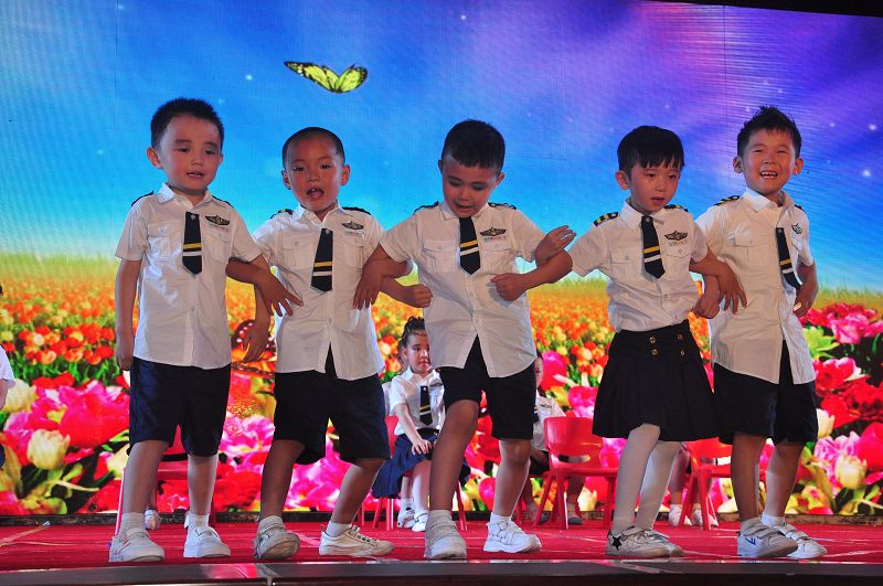 2018年6月1日，山东省茌平县新阳光幼儿园庆六一文艺演出现场。