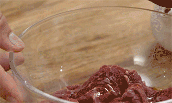 DB6643DF-762A-4CC3-A509-7BDF484976CD.gif