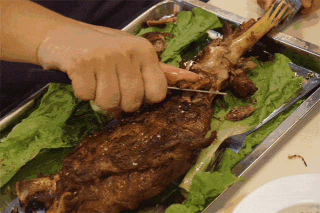 7AE832EF-C012-425B-B707-FA5F916E15DB.gif