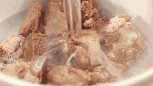2E255F34-0C8D-4B7B-AE3C-2440DD7A599D.gif