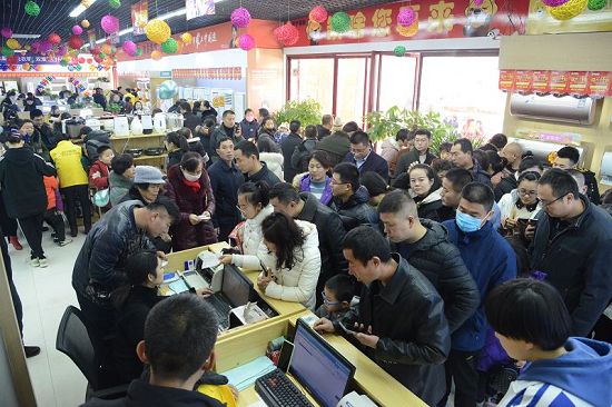2019年12月28日，山东省聊城市茌平区苏宁易购店开业现场。 (192).JPG