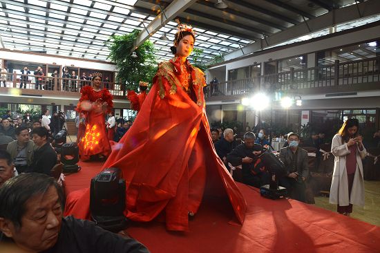 2020年10月25日，2020山东醉一斗酒业第九届储酒文化节暨第三届成无己养生论坛现场。 (63).JPG