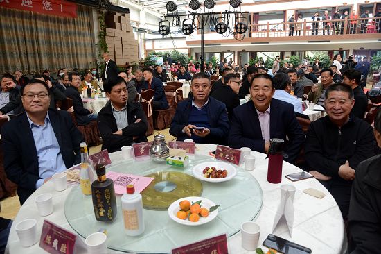 2020年10月25日，2020山东醉一斗酒业第九届储酒文化节暨第三届成无己养生论坛现场。 (65).JPG
