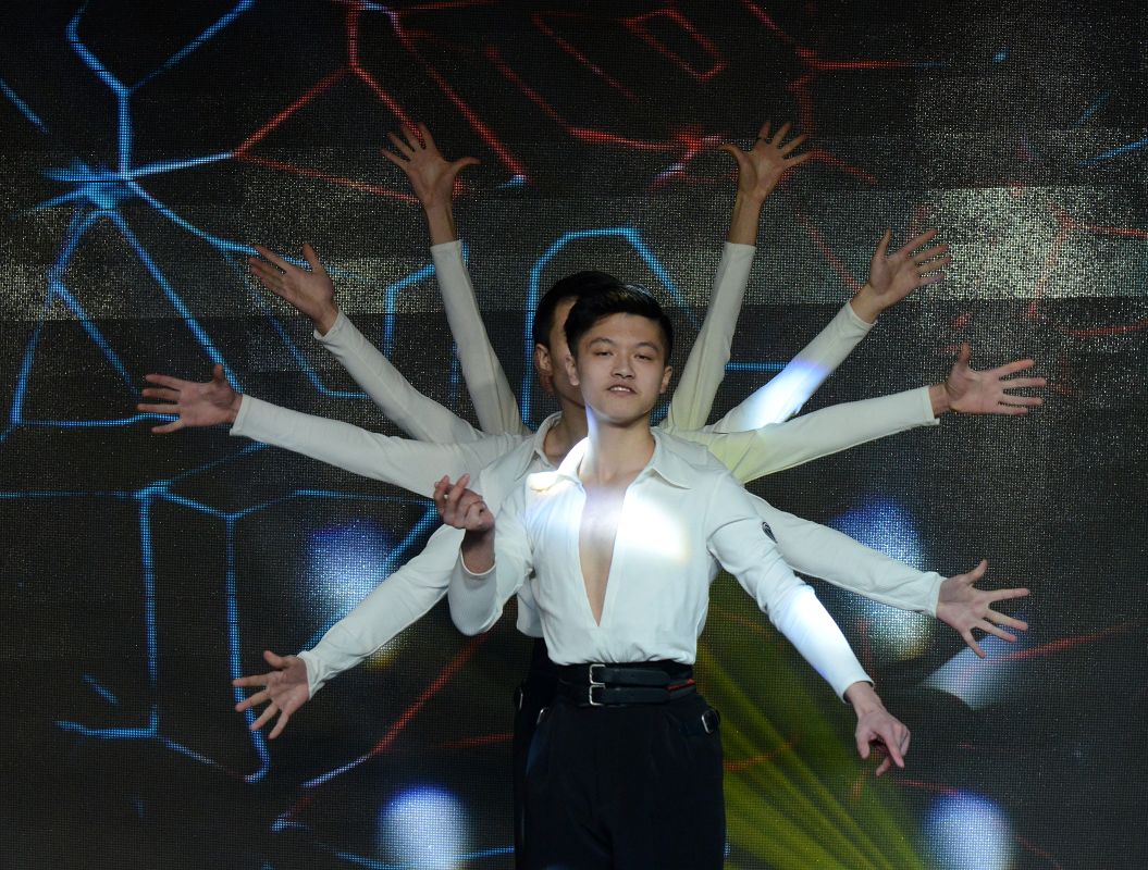 2020年12月31日， 茌平区茌平一中庆祝2021年元旦文艺汇演现场。 (46).JPG